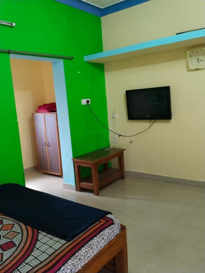 Kalavati Garden Villa Yelagiri Buitenkant foto